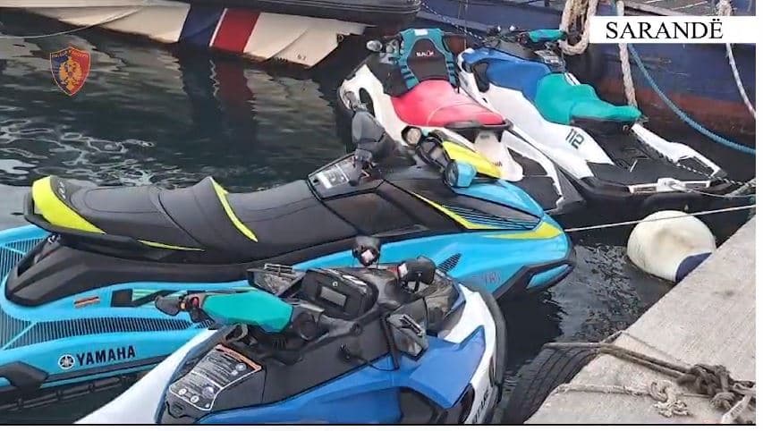 Bllokohen 18 mjete lundruese në Sarandë e Vlorë, gjobiten drejtuesit