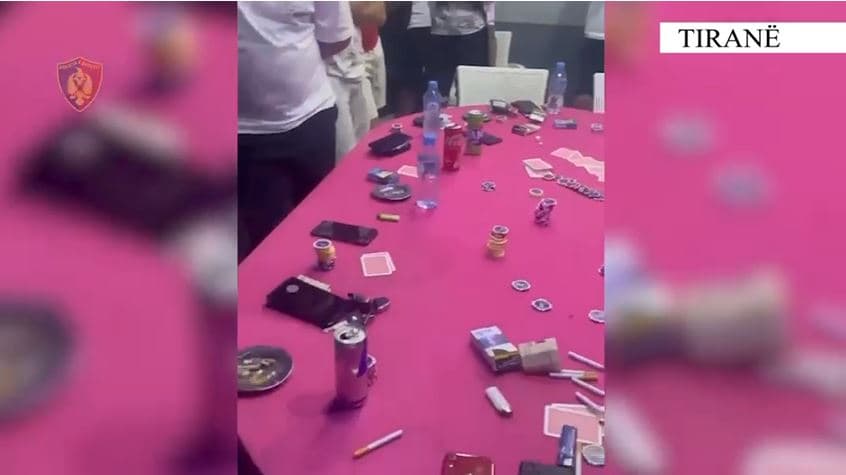 Baste online, poker e kokainë/ Arrestohen në flagrancë 11 persona në Kombinat