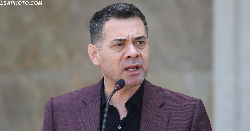 Parlamenti i ndërpret pagën dhe shërbimet ish-zv.kryeministrit Ahmetaj