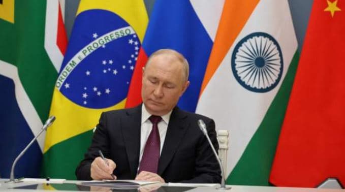 Putin nuk komenton rrëzimin e avionit ku humbi jetën Prigozhin 