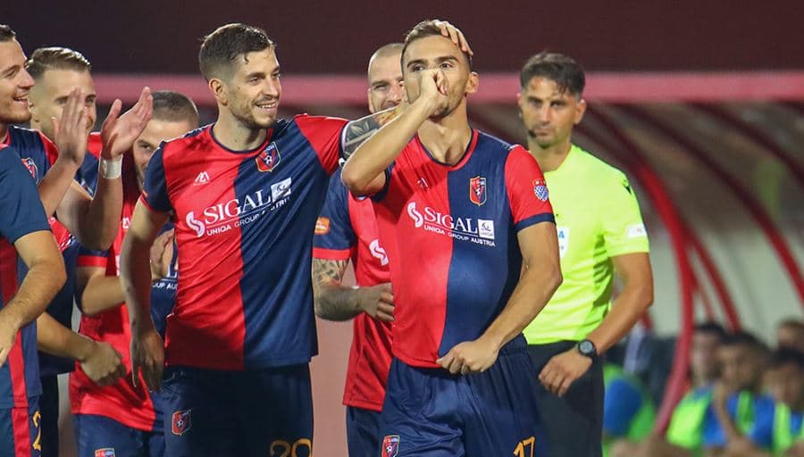 Vllaznia e nis me këmbën e mbarë, mposht Kukësin në shtëpi