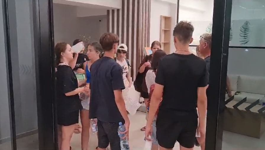 Helmimi i 41 turistëve polakë, AKU gjobë 600 mijë lekë anijes për mungesë të kushteve higjieno-sanitare
