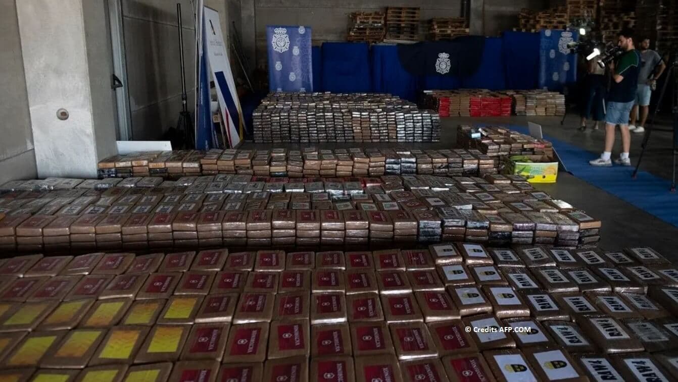 Kapen 9.5 ton kokainë në Spanjë, zbulohen logot e mbi 30 organizatave kriminale