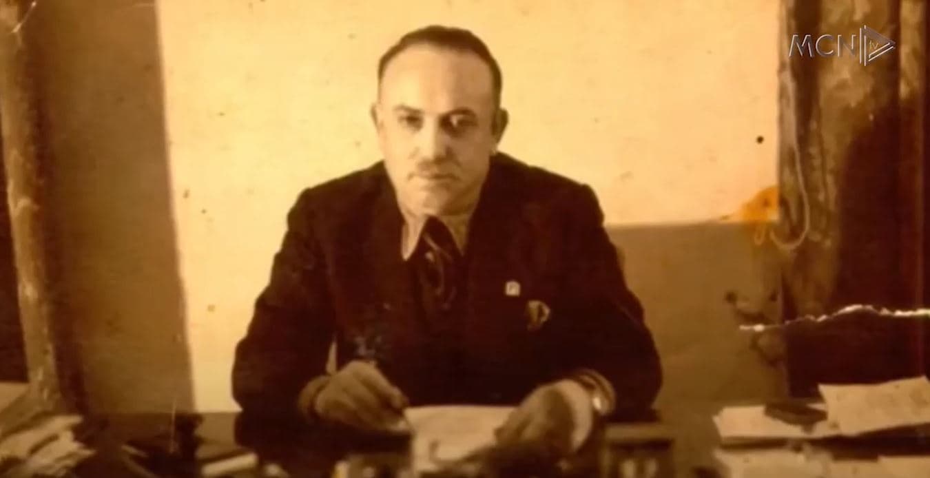 “Poliglot, i studiuar dhe nacionalist”, çfarë zbulon dosja e ish-sigurimit për Qazim Mulletin (VIDEO)