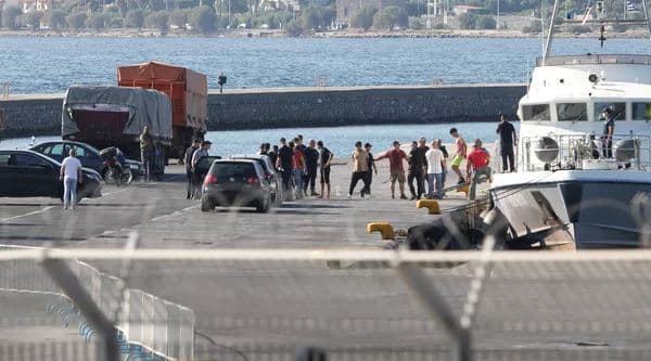 Fundoset varka me emigrantë në Greqi, raportohet për 4 viktima