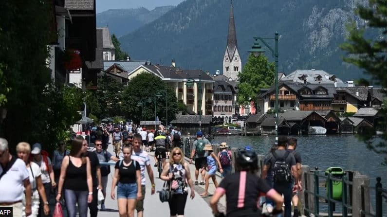 Qyteti austriak proteston kundër turizmit masiv