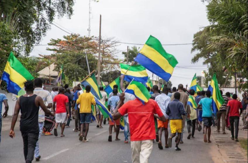 Përpjekje për puç në Gabon, Presidenti i vendit bën thirrje për ndihmë 