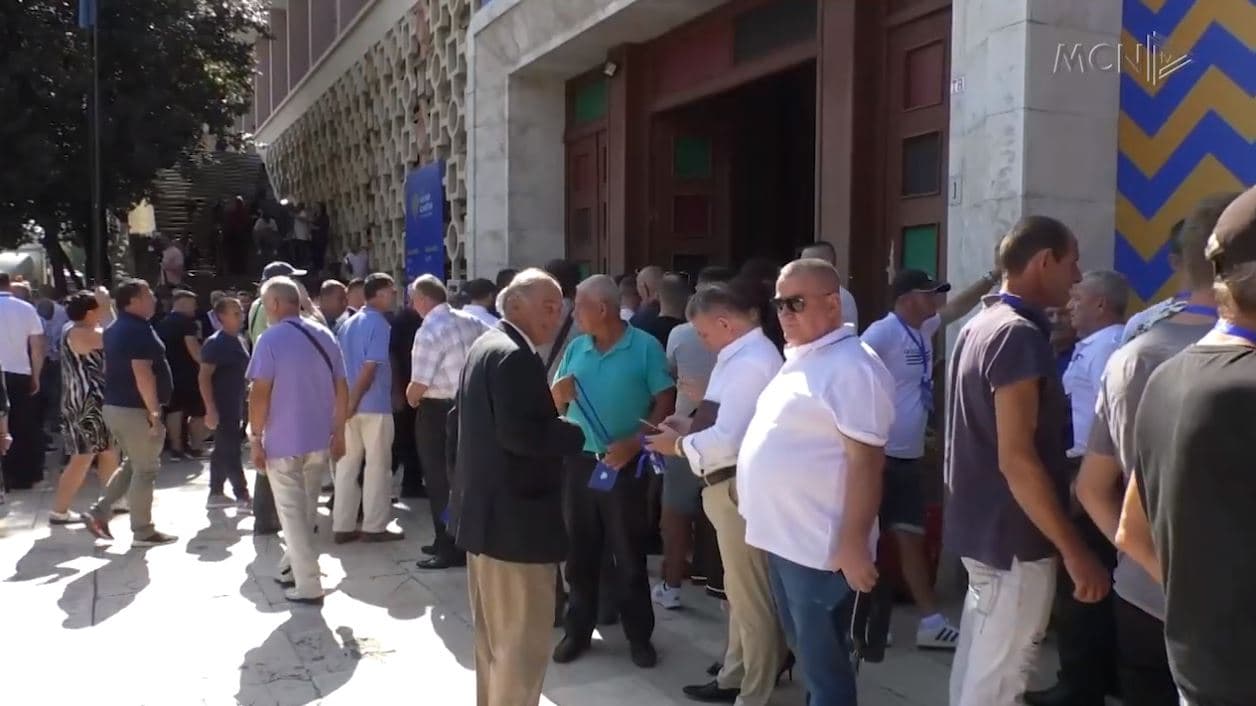 “Mbushi sallën me njerëzit e Ballës”. Basha vulos postin, Rithemelimi: Peng i Ramës
