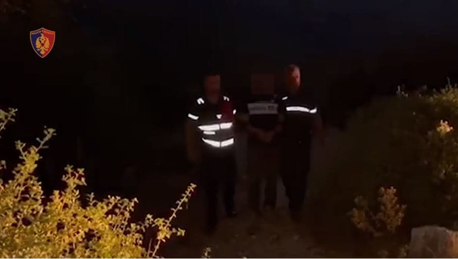 Tepelenë, plagoset me armë zjarri një person 