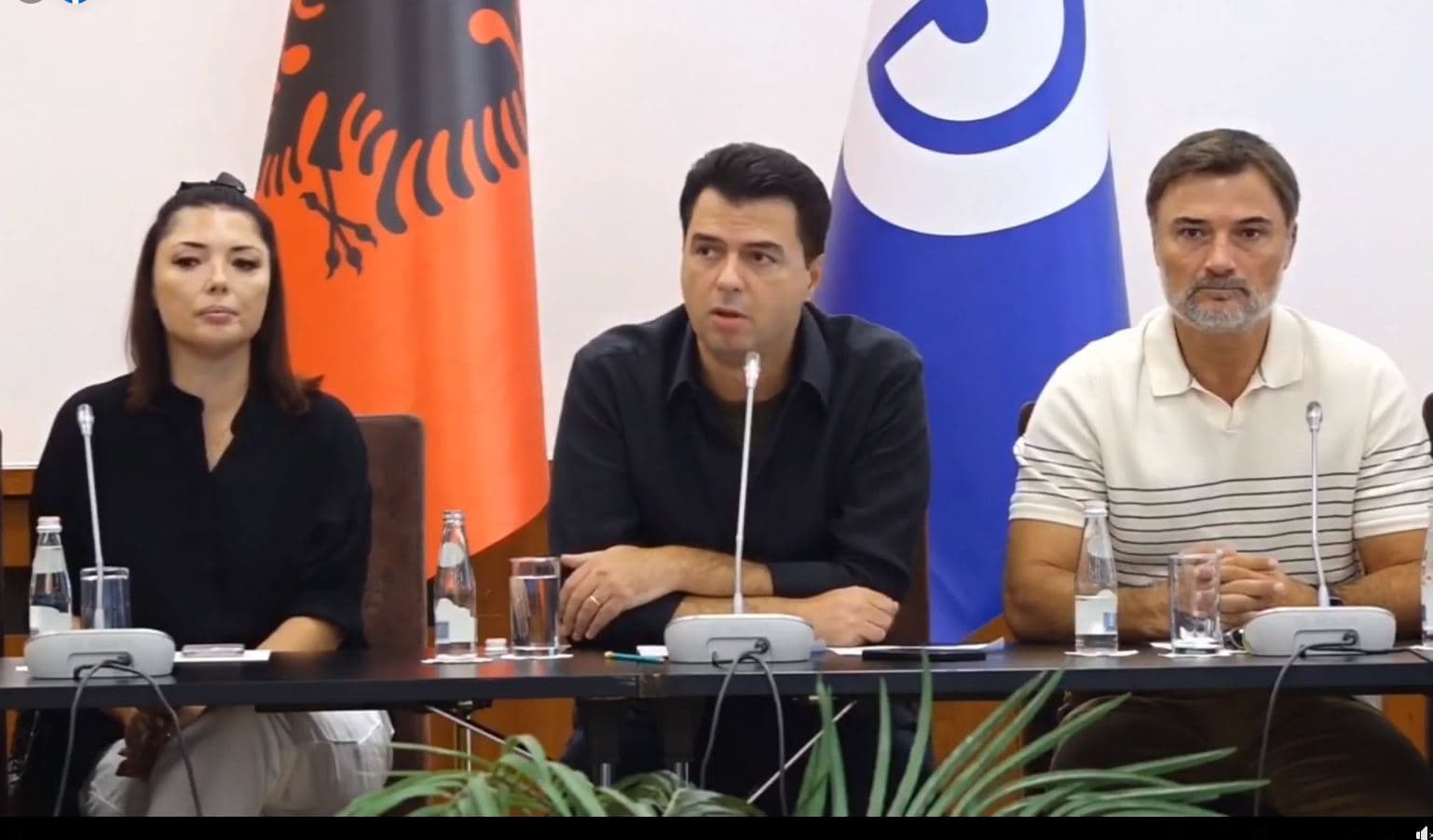  Basha mbledh Kolegjin e Kryetarëve: Vendimet e marra në Kuvend ishin historike
