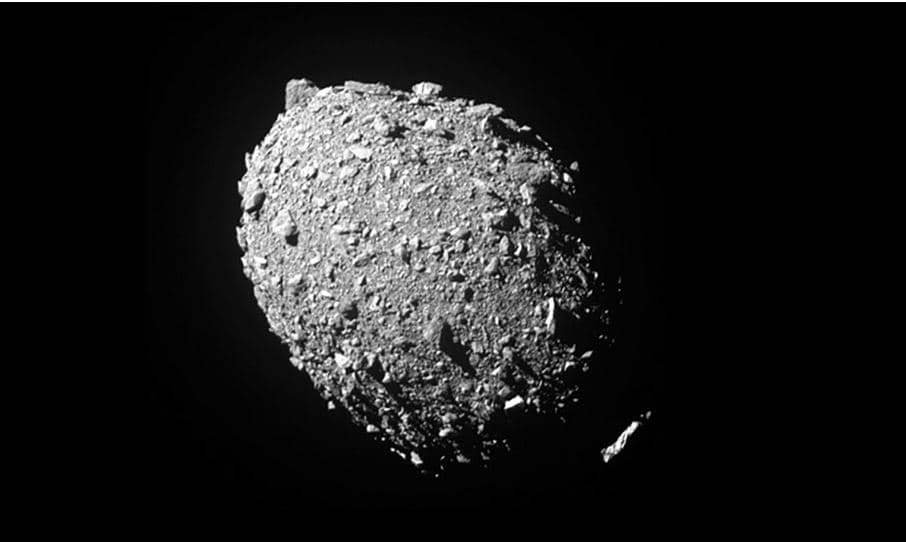NASA: 5 asteroidë do të kalojnë pranë Tokës këtë javë, 3 sa madhësia e avionëve
