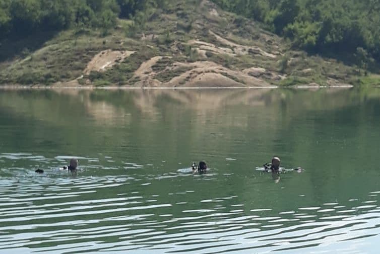 Korçë, gjendet i mbytur një person në rezervuar