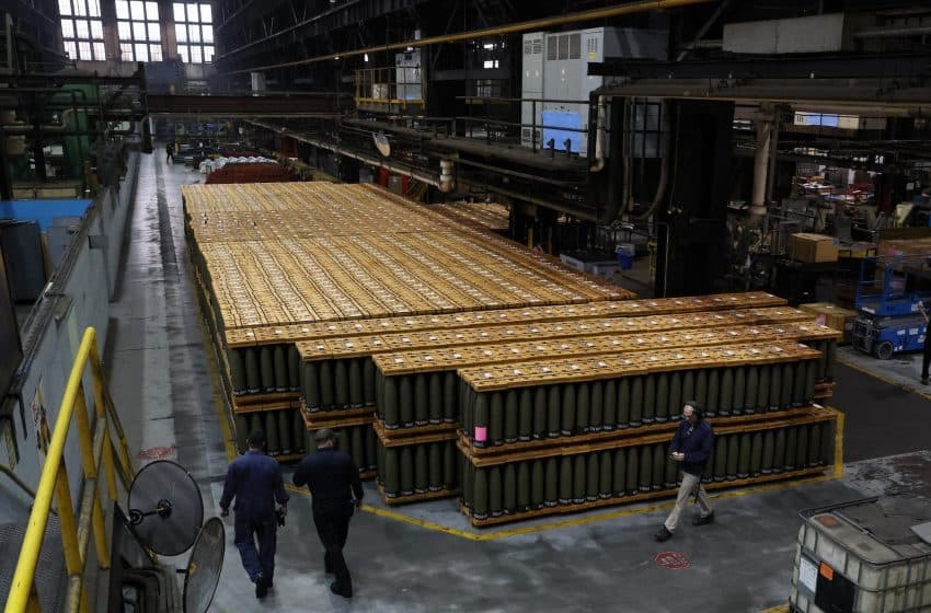Rusia: Furnizimi i Ukrainës nga SHBA me municione të uraniumit "akt kriminal"
