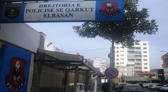 Dhunoi bashkëshorten, arrestohet 61-vjeçari në Elbasan