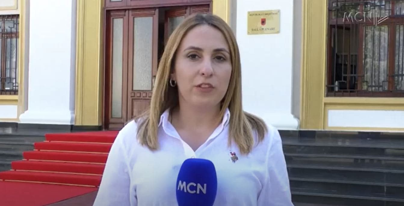 Kuvendi miraton ndryshimet në qeveri/ Braçe kundër shkarkimit të Olta Xhaçkës (VIDEO)