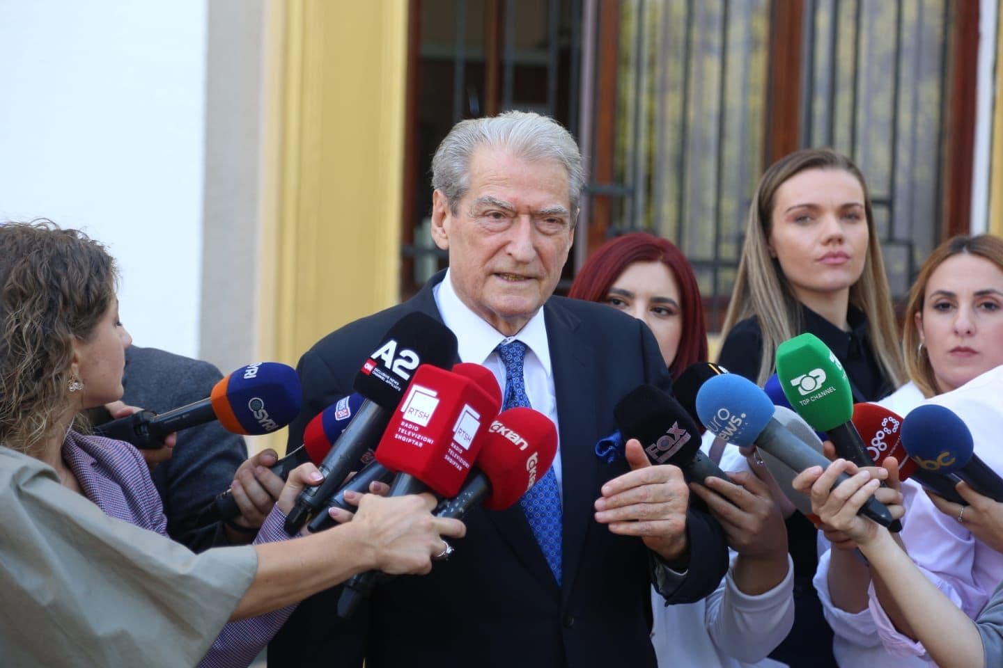 Berisha: Në vend të Xhaçkës do të emërohej Spiropali, por dalja e një videoje i prishi planet
