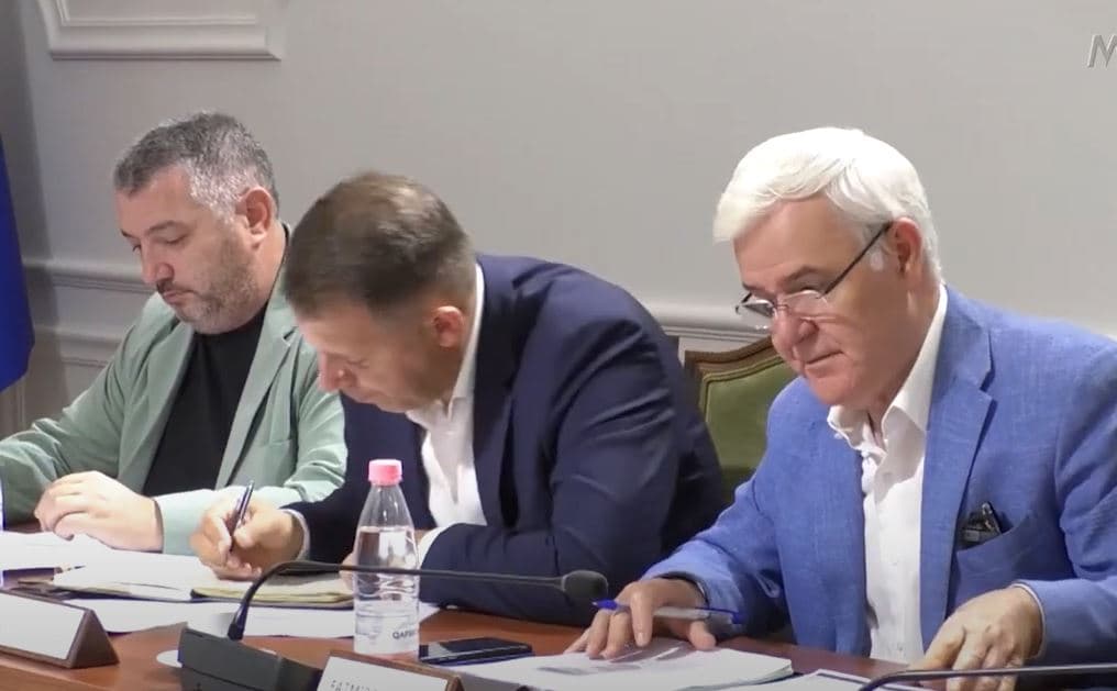 Xhafaj kundër qeverisë për pagat e gjyqtarëve (VIDEO)