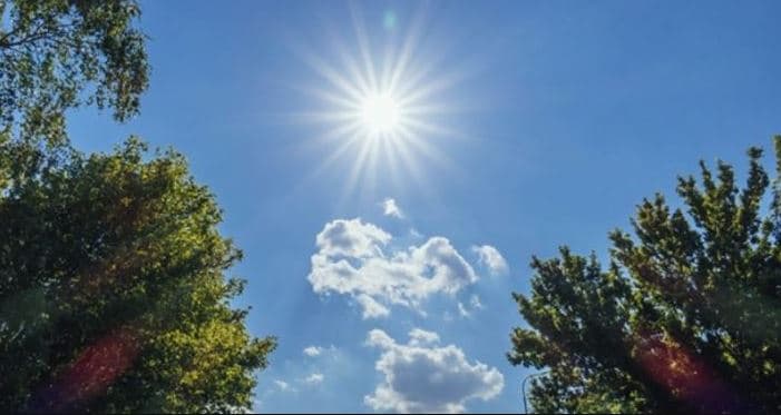 Temperatura deri në 34 gradë, njihuni me parashikimin e motit për sot