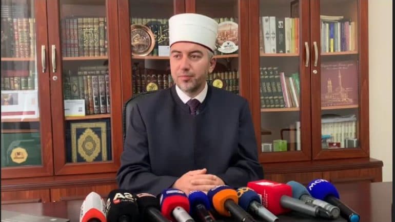 Censi i popullsisë/ Myftinia e Korçës thirrje besimtarëve: Kujdes në përgjigjen për përkatësinë fetare