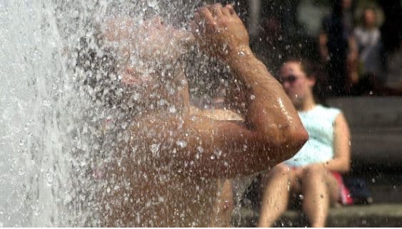 Londra pritet të përfshihet së shpejti nga temperatura prej 45°C