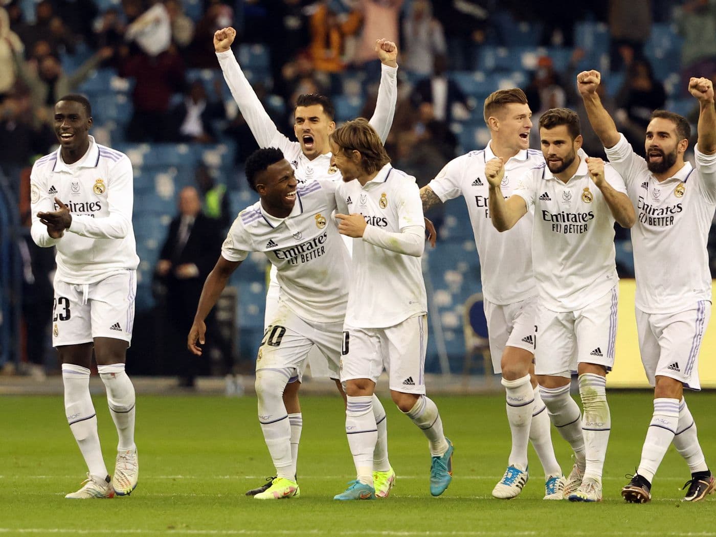         Opsionet për sulmin e Real Madridit 