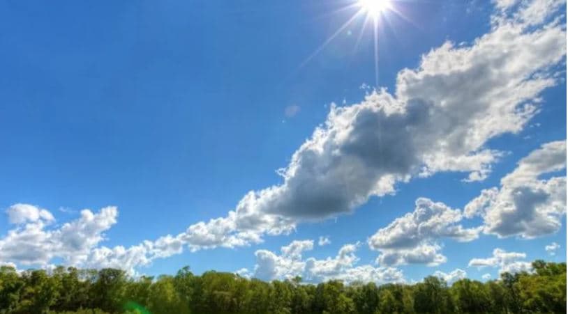  Moti sot, i kthjellët e me temperatura deri në 34°C