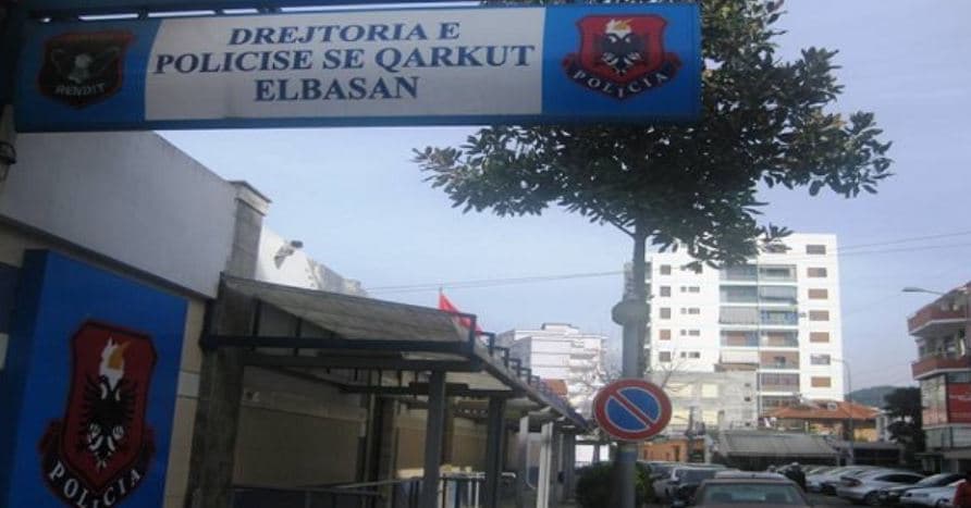 Përplasi motorin dhe u largua nga vendi i ngjarjes, arrestohet 33-vjeçari në Elbasan