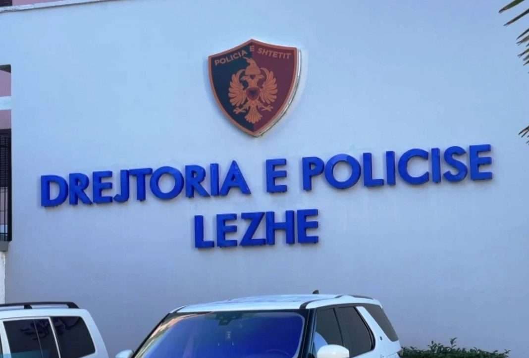 Dhunoi fizikisht një person dhe i shkatërroi automjetin, arrestohet 36-vjeçari në Lezhë