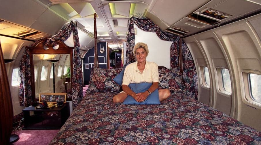 Gruaja që jeton brenda një Boeing 727