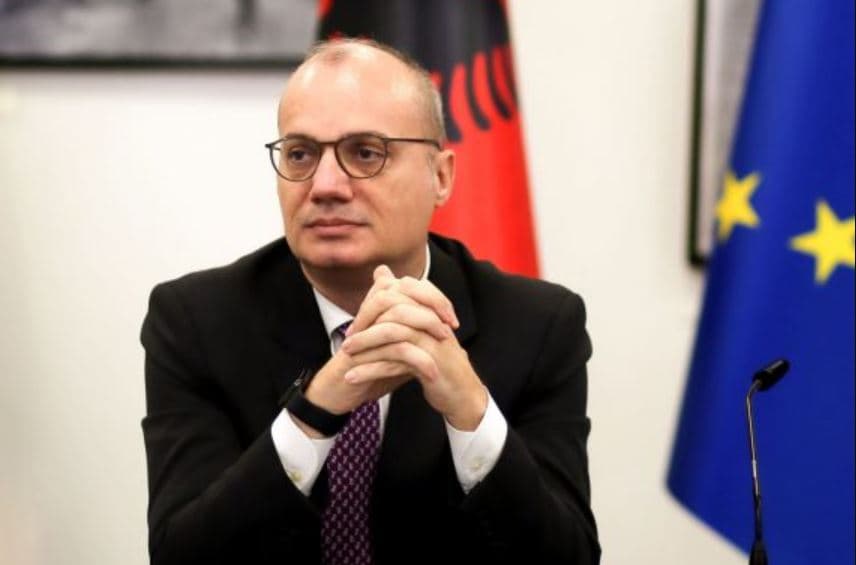 Vrasja e policit në Kosovë/ Hasani: Dënojmë me ashpërsi sulmin, akti i sotëm kriminal 