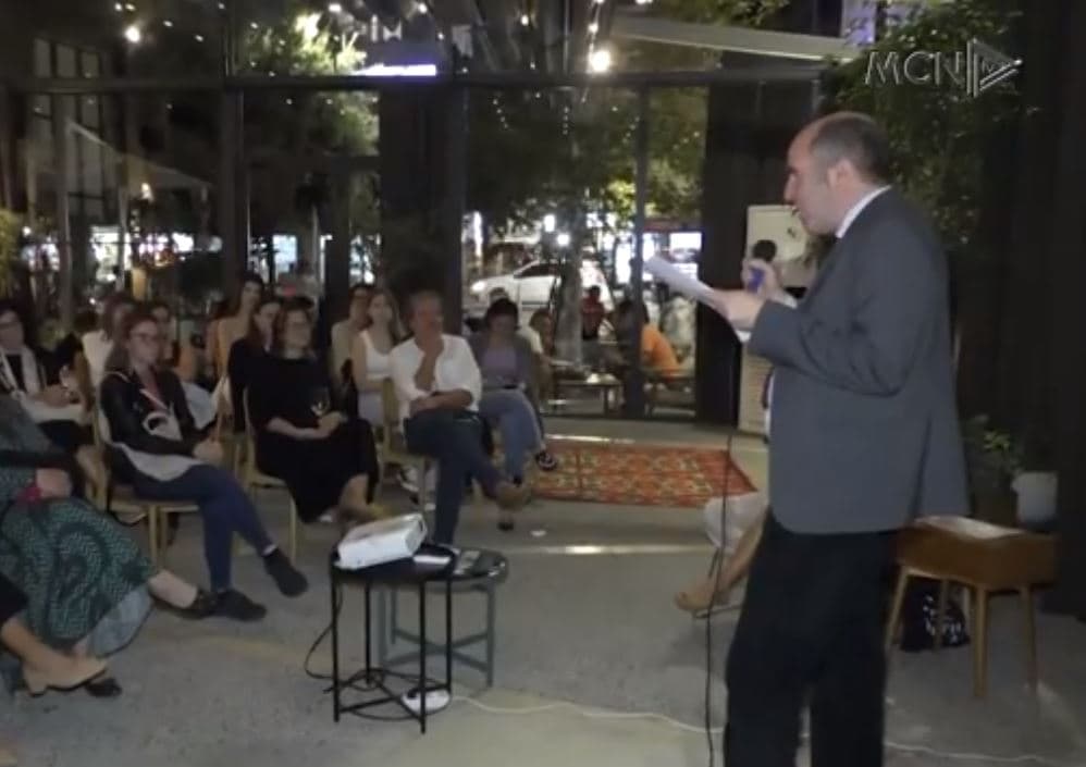 Dialog për kritikën dhe letërsinë/ Christian Lorentzen dhe Ardian Vehbiu, në tryezë diskutimi