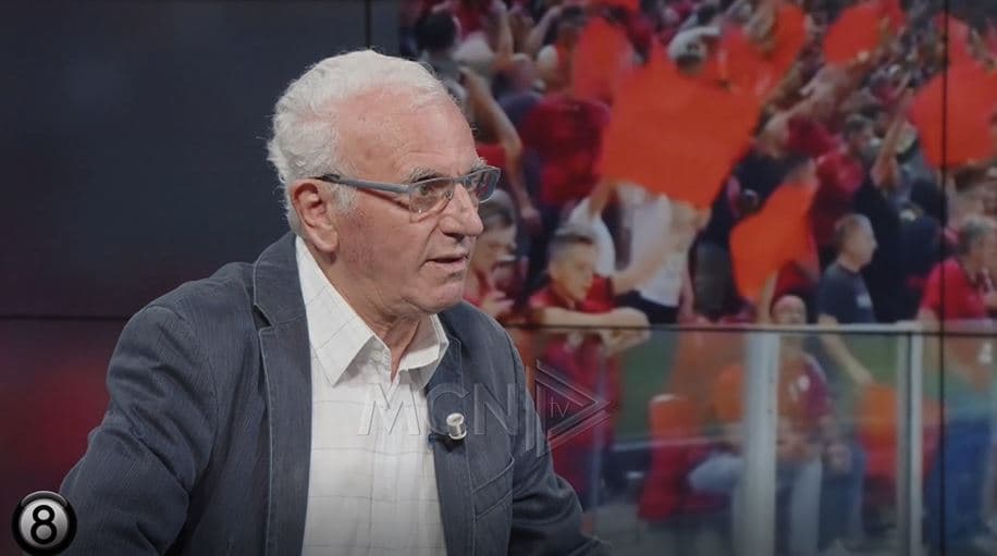 Autori i këngës “Mora Fjalë” rrëfehet në “Bilardo”: Si e realizova këngën për Adem Jasharin. I befasuar që këndohet në stadiume!