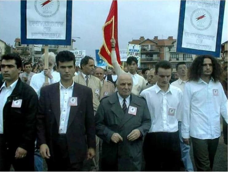   26 vite nga protestat studentore që sollën revolucionin e ndryshimit në Kosovë  