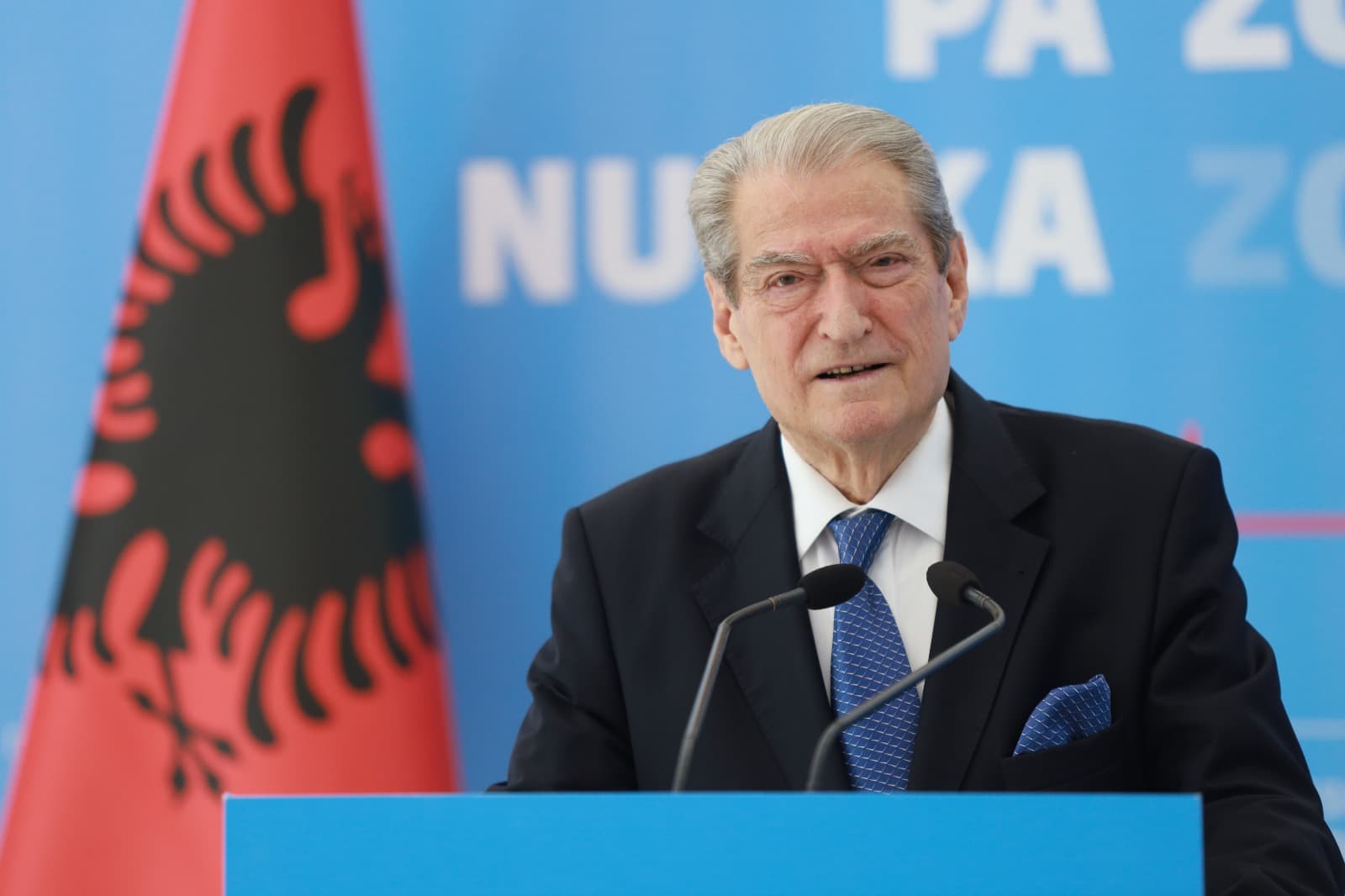 Berisha: Qiratë, çmimet dhe tarifat po e bëjnë universitetin mollë të ndaluar. Solidarizim me bojkotin e studentëve të mjekësisë