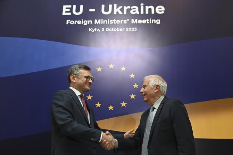 Borrell: Fond i ri për Ukrainën, 5 miliardë euro për vitin 2024