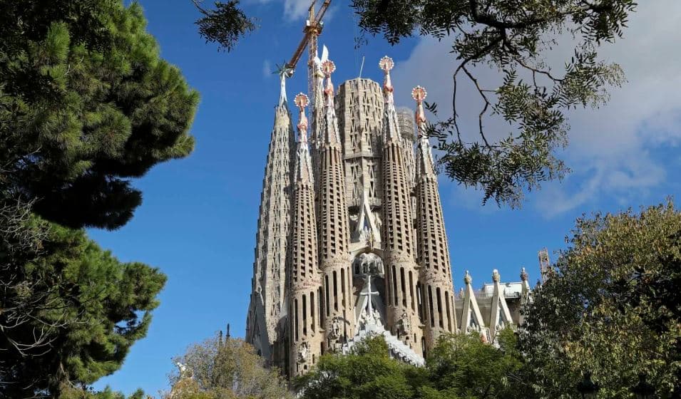 Pas më shumë se 140 vjetësh, Katedralja e famshme e Barcelonës afër përfundimit