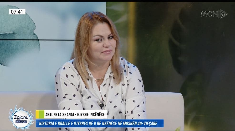 U bë nxënëse në moshën 40 vjeçe, Xhanaj: Ishte peng i jetës sime, asnjëherë nuk është vonë për gjërat e bukura