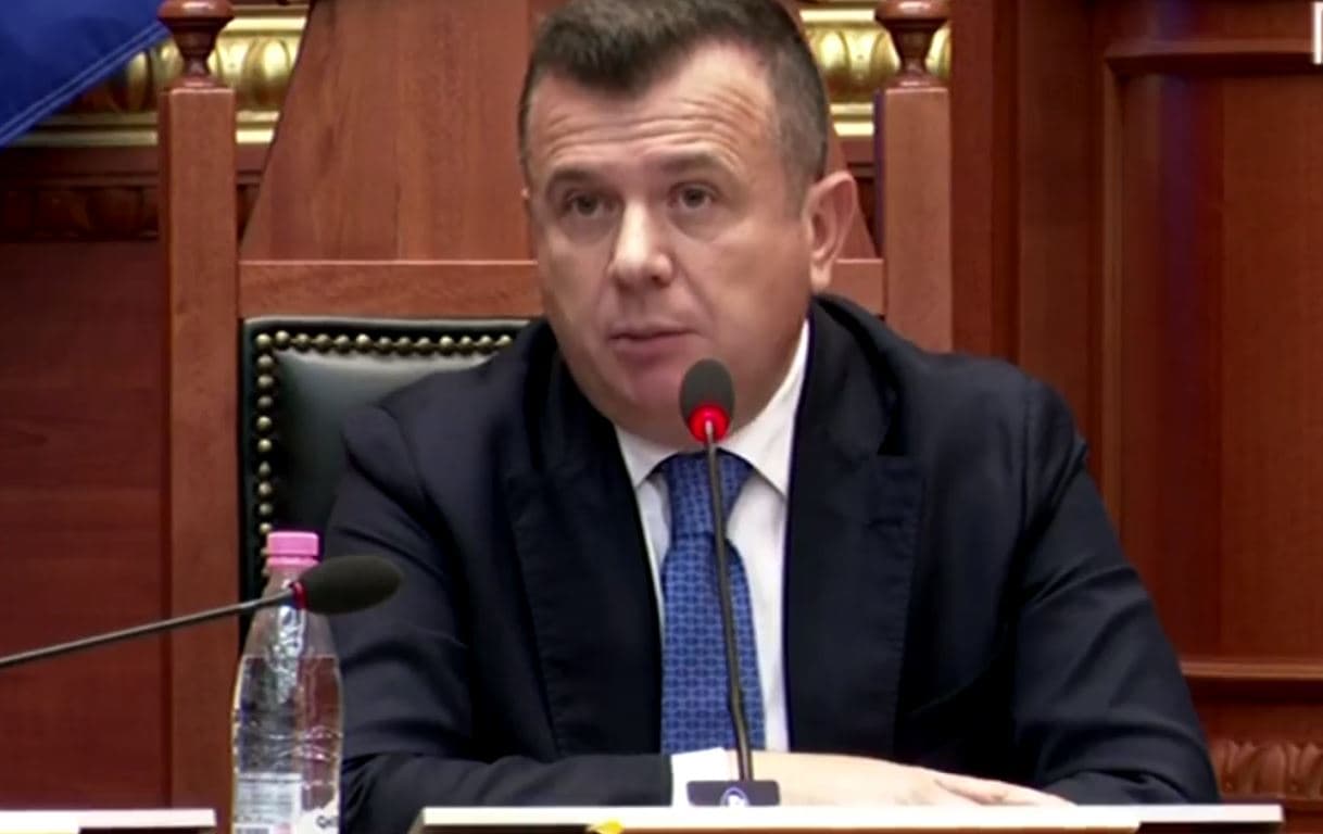 Rezoluta/ Balla-opozitës: Nuk keni hallin e Kosovës, por të sulmoni kryeministrin Rama