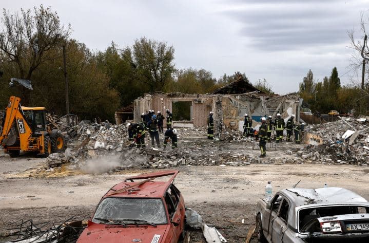Sulmi rus që vrau 52 persona në Kharkiv, OKB dërgon një ekip në terren për të hetuar