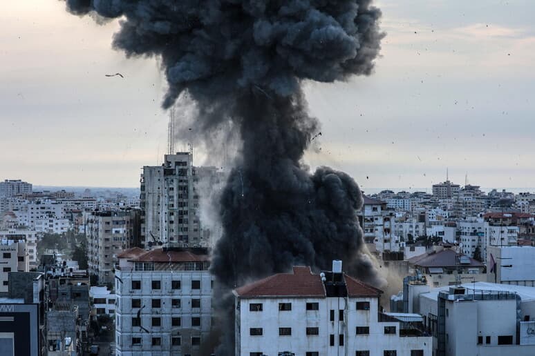 Sulmet ajrore, OKB: Afro 123 mijë njerëz janë zhvendosur në Gaza