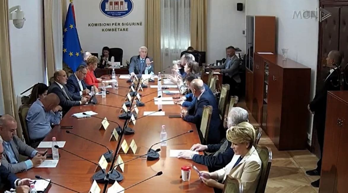 Krimi “përplas” deputetët te Siguria/ PD kërkon seancë dëgjimore me Ballën dhe Rrumbullakun (VIDEO)