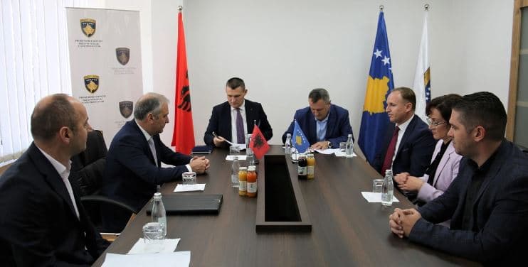   Kosova e Shqipëria marrëveshje për njësi të përbashkët hetimore në luftë kundër krimit