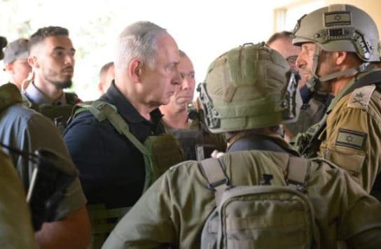 Netanyahu viziton ushtarët në vijën e frontit: Faza tjetër po vjen