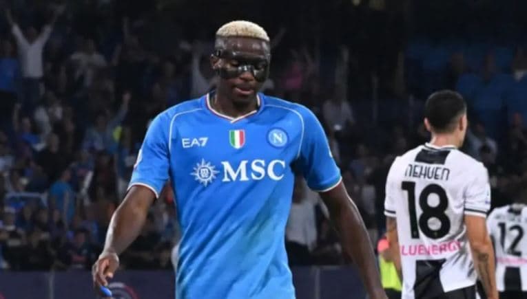 “Dhimbje koke” te Napoli, Osimhen jashtë për katër javë
