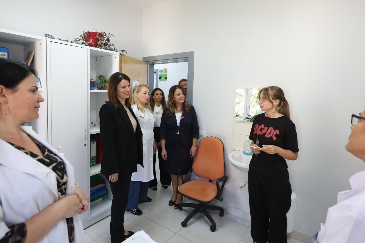 Nis vaksinimi kundër gripit të stinës, 260 mijë doza në të gjithë vendin