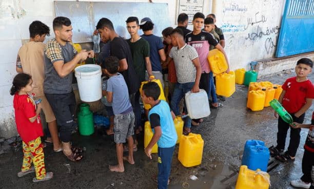 Mungesa e ujit në Gaza 'një krizë shëndetësore në prag të shpërthimit'