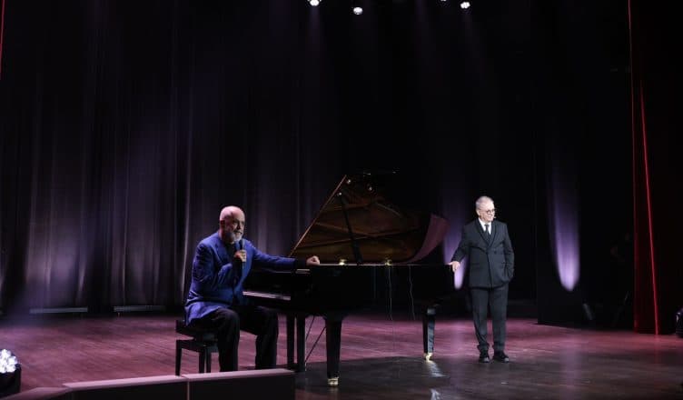 Hapet teatri në Universitetin e Arteve/ Rama: Monument kulture i shpresës dhe ëndrrave (VIDEO)