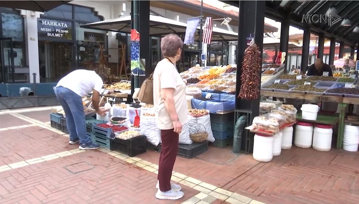 Mishi e peshku, produkte luksi/ Qytetarët në vështirësi nga çmimet e larta të ushqimeve (VIDEO)