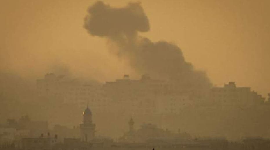 Hamasi thotë se 55 persona janë vrarë gjatë natës në Gaza