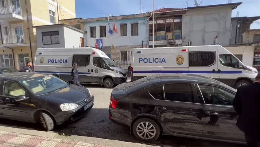  Masa të rrepta sigurie në Gjykatën e Shkodrës/ Zhvillohet seanca gjyqësore ndaj rusit Kokunov, të kërkuar nga Interpol